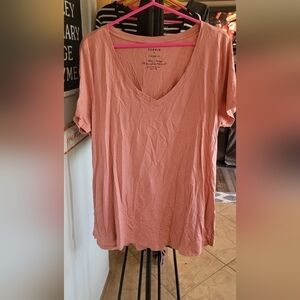 TORRID Salmon V Neck TShirt. Torrid Size 2. Never worn.